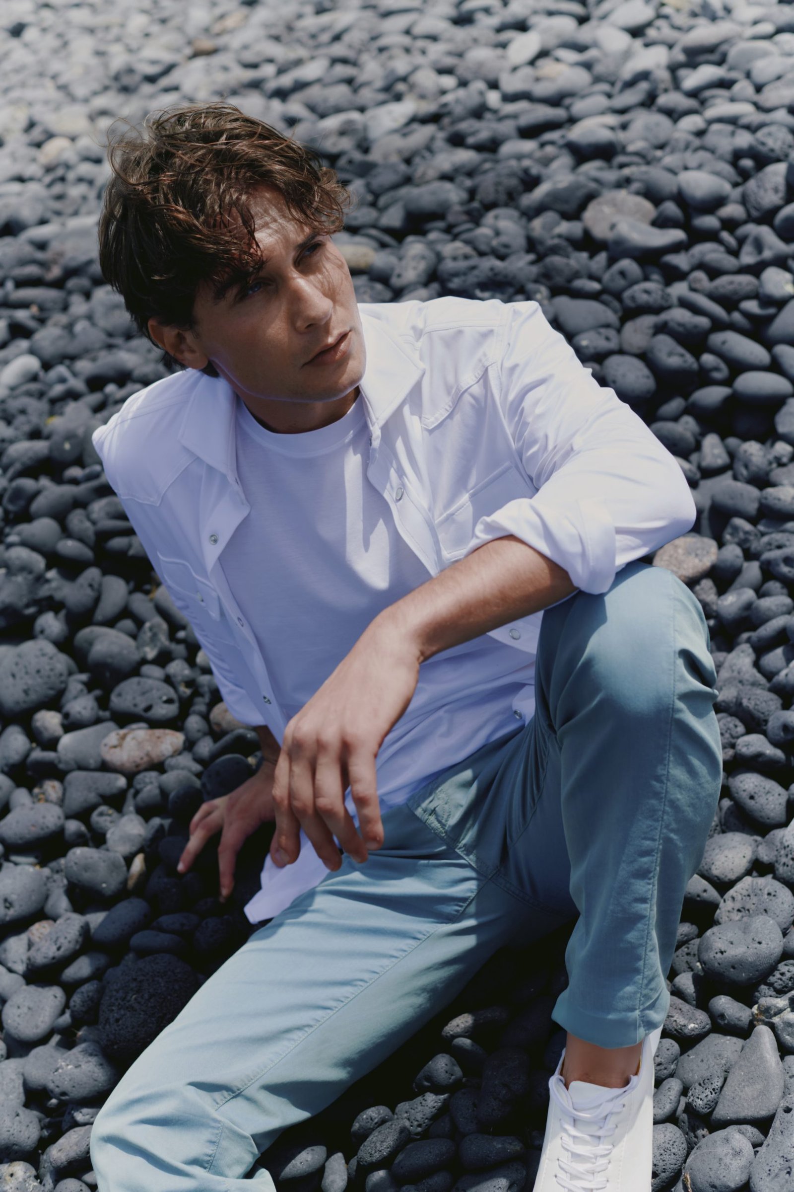 men's fashion clothing to travel, comfortable clothes to travel